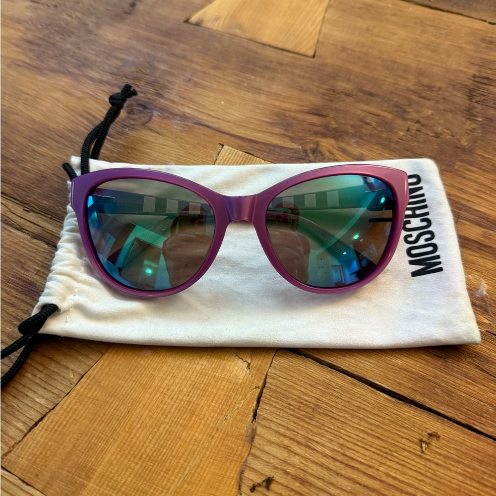 Moschino Violet Cat-Eye Sunglasses